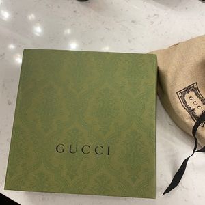 Gucci gift box 📦